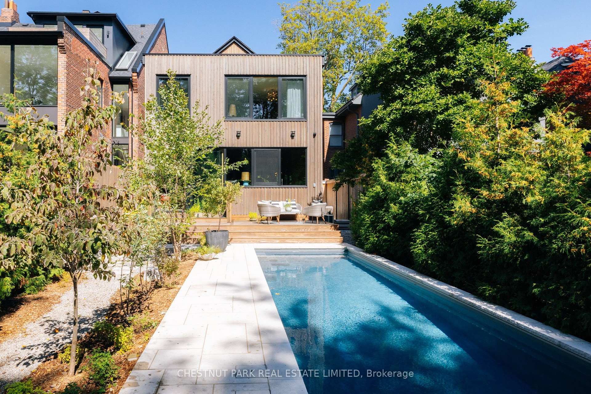 149 Roxborough Street E, Toronto