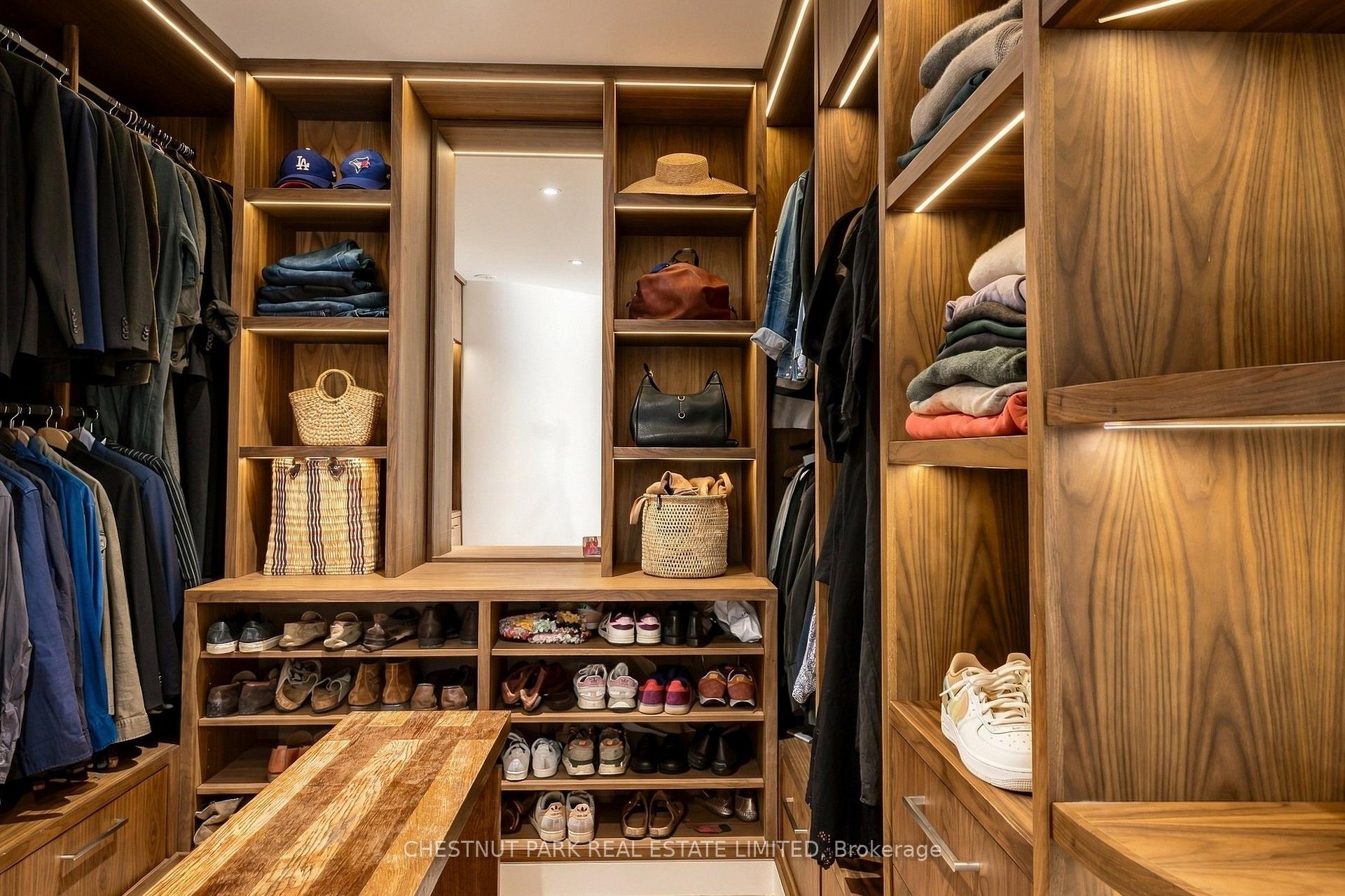 149 Roxborough Street E, Toronto