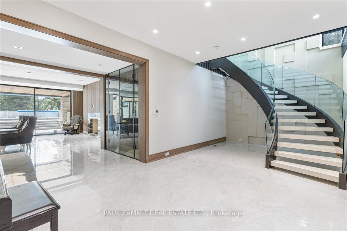 36 Fairway Heights Drive