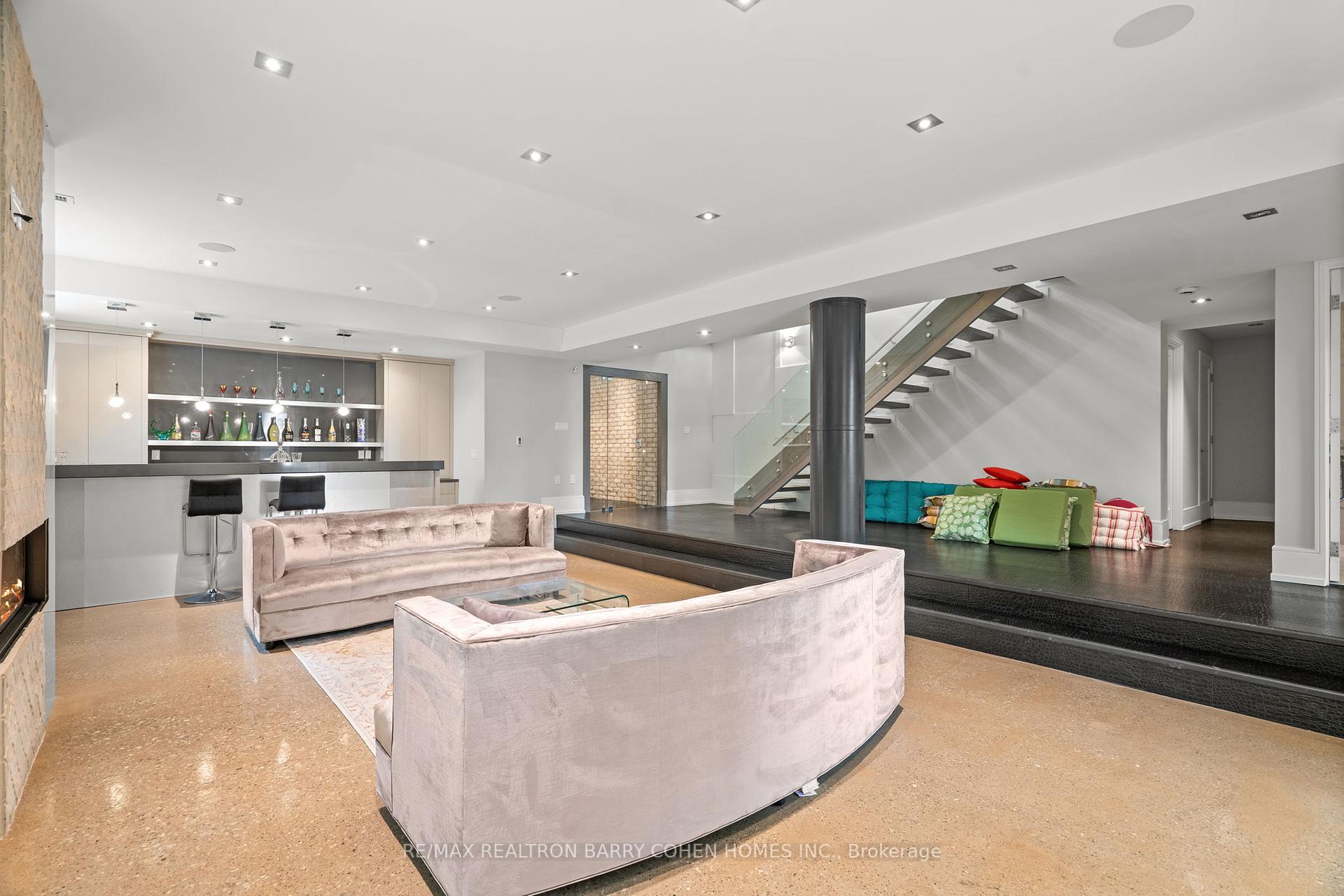 67 Lake Promenade N/A, Toronto W06