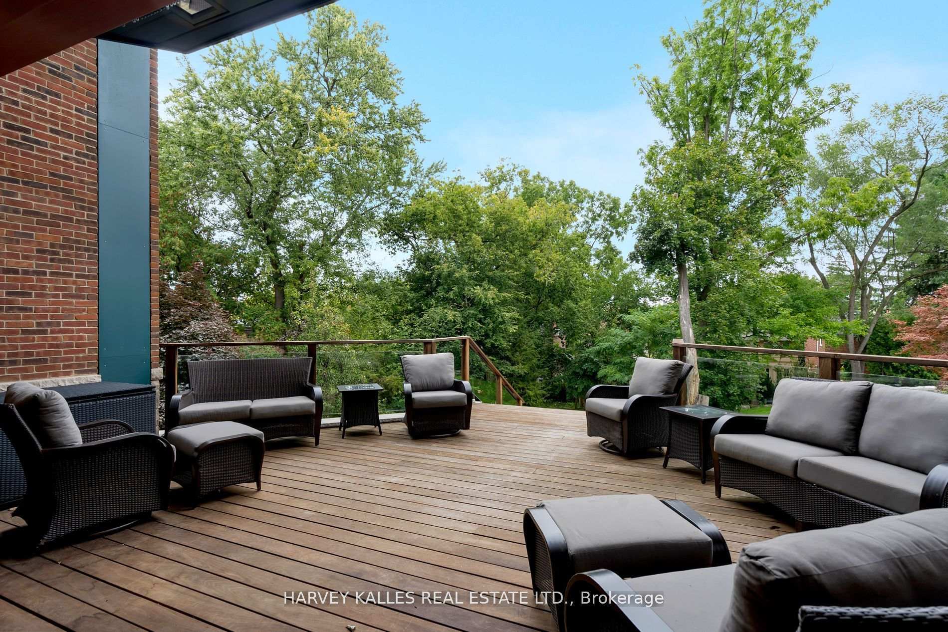 89 Kingsway Crescent, Toronto W08