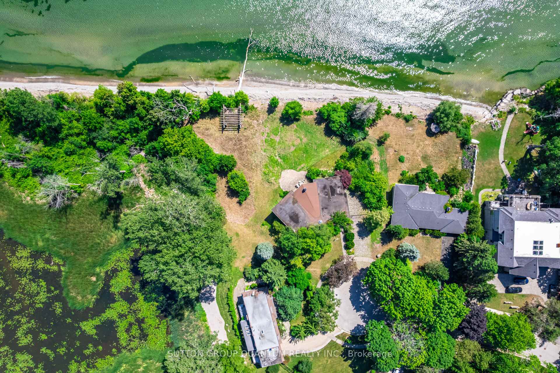 1390 Captain Court