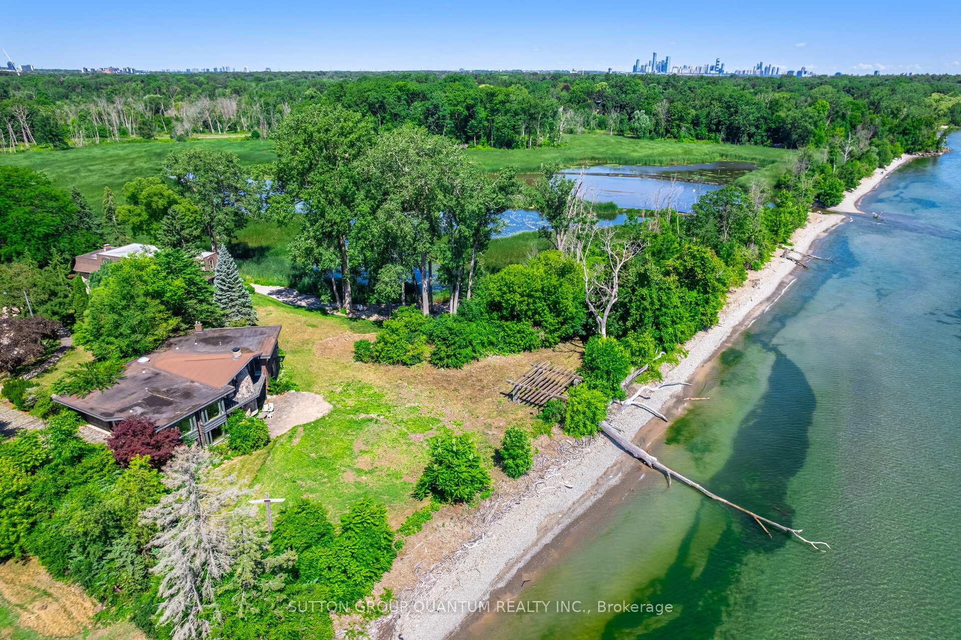 1390 Captain Court