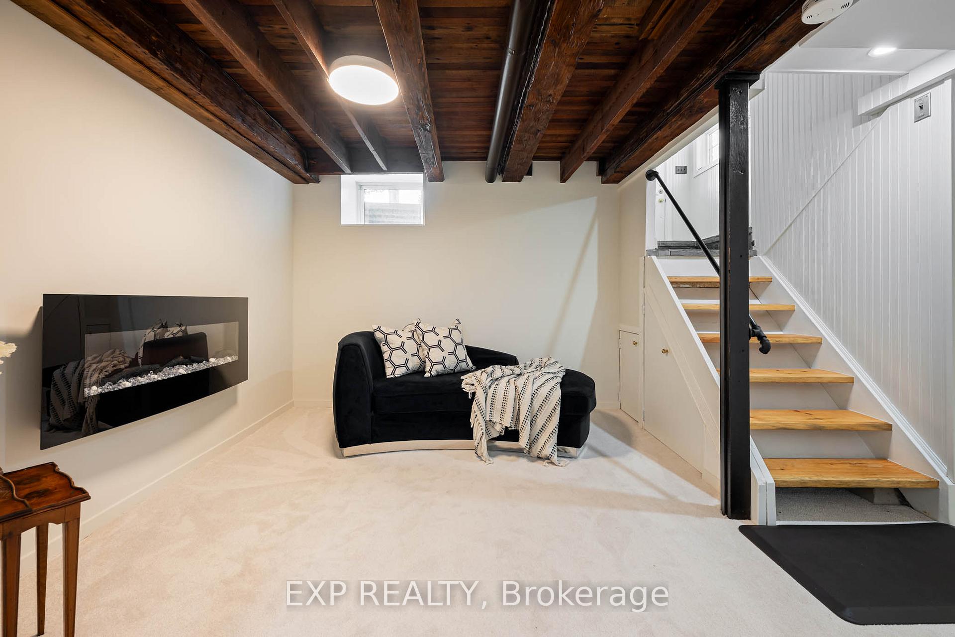 24 Faulkner Street