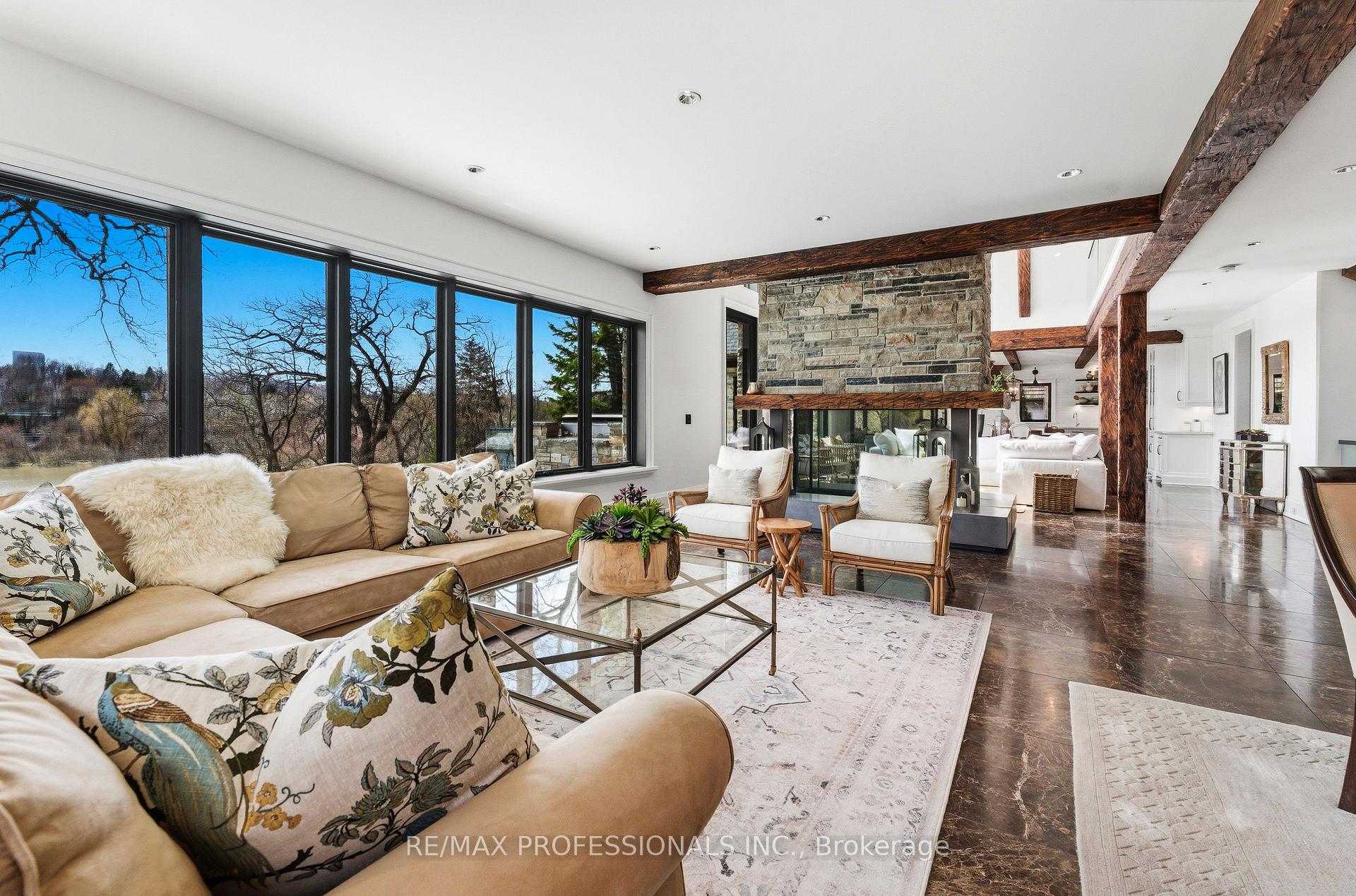 23 Riverside Crescent, Toronto