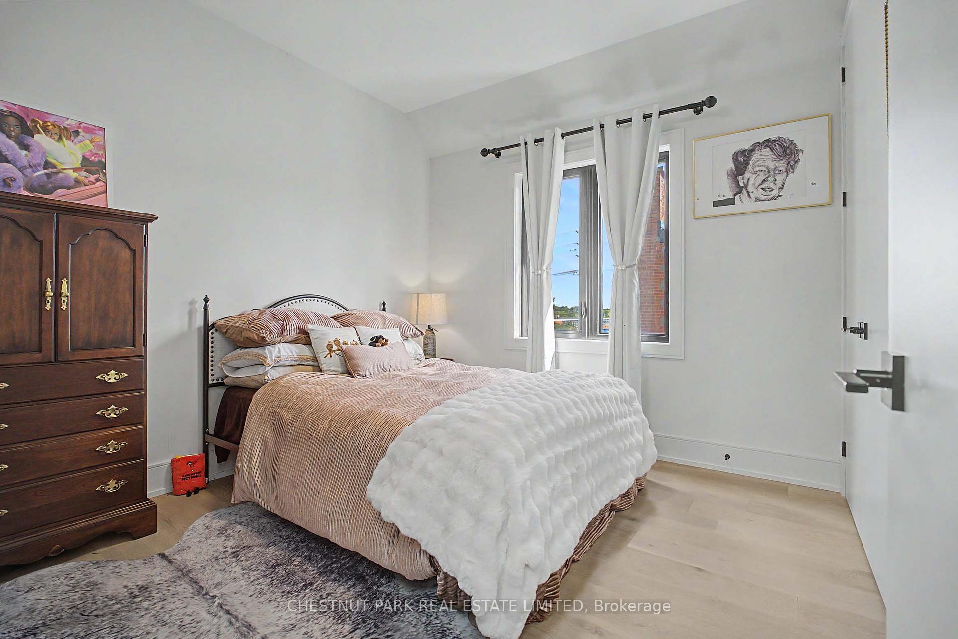 150 Sheldon Avenue, Toronto