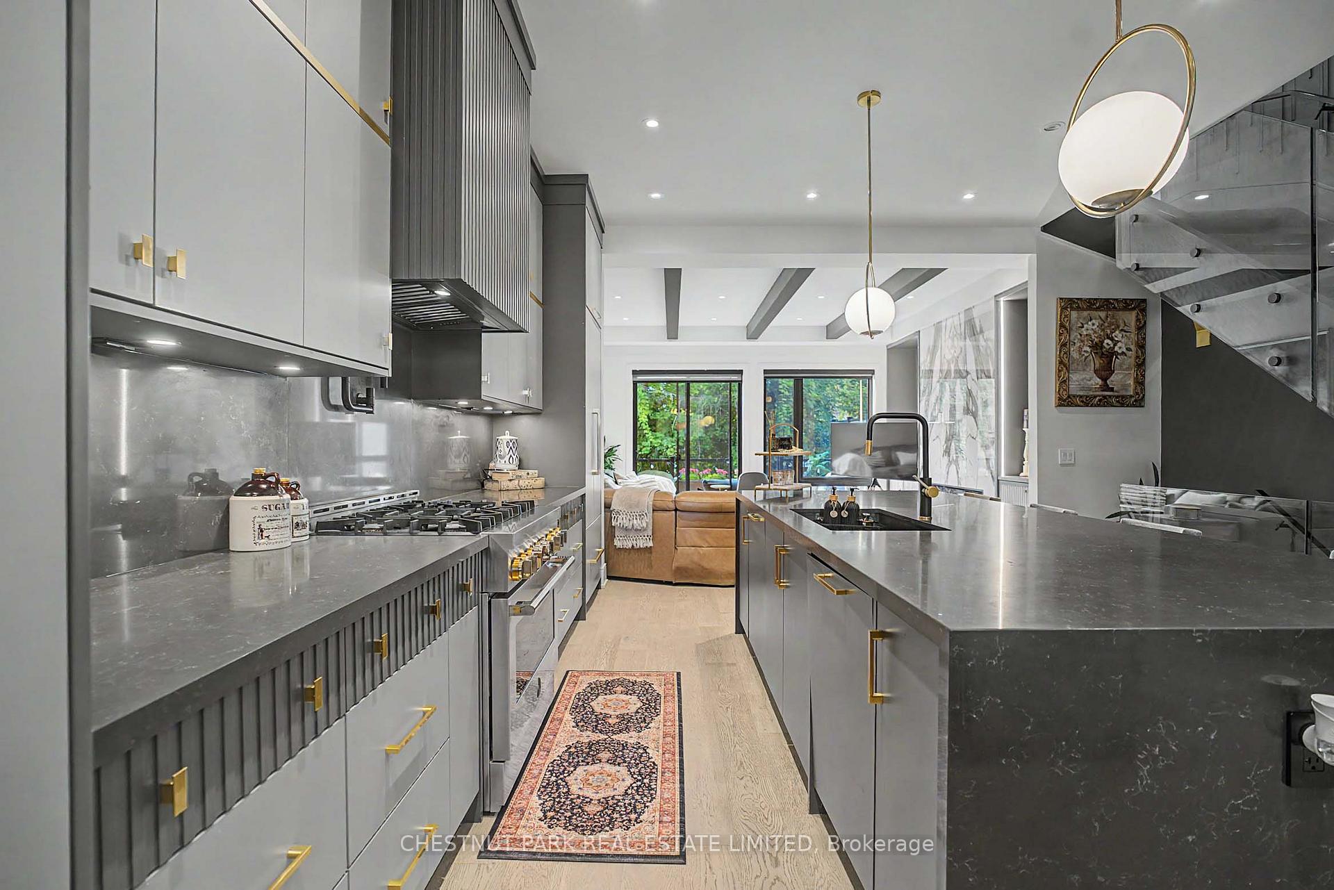 150 Sheldon Avenue, Toronto