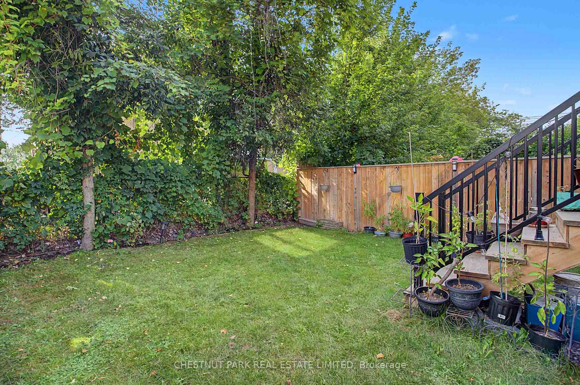 150 Sheldon Avenue, Toronto