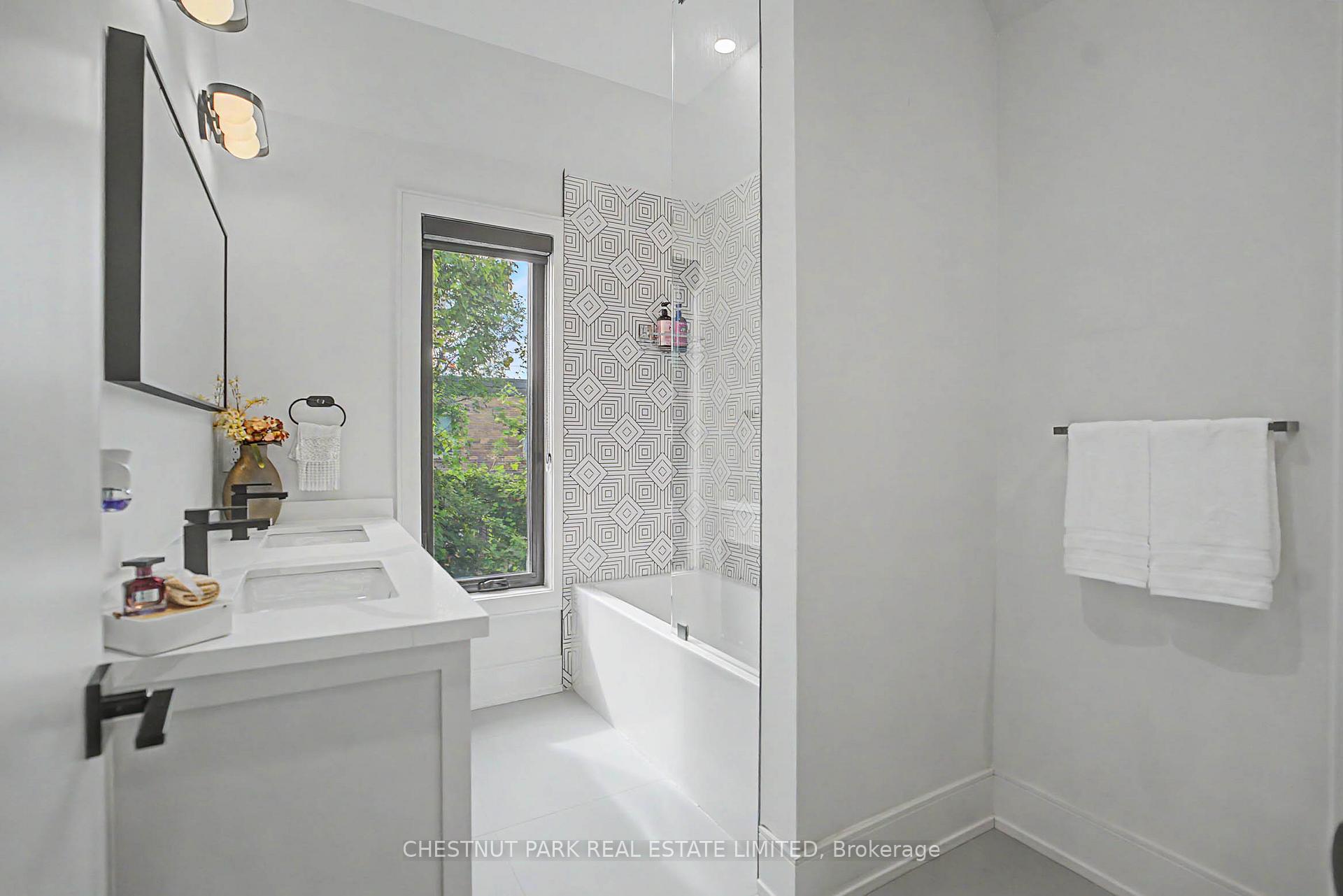 150 Sheldon Avenue, Toronto