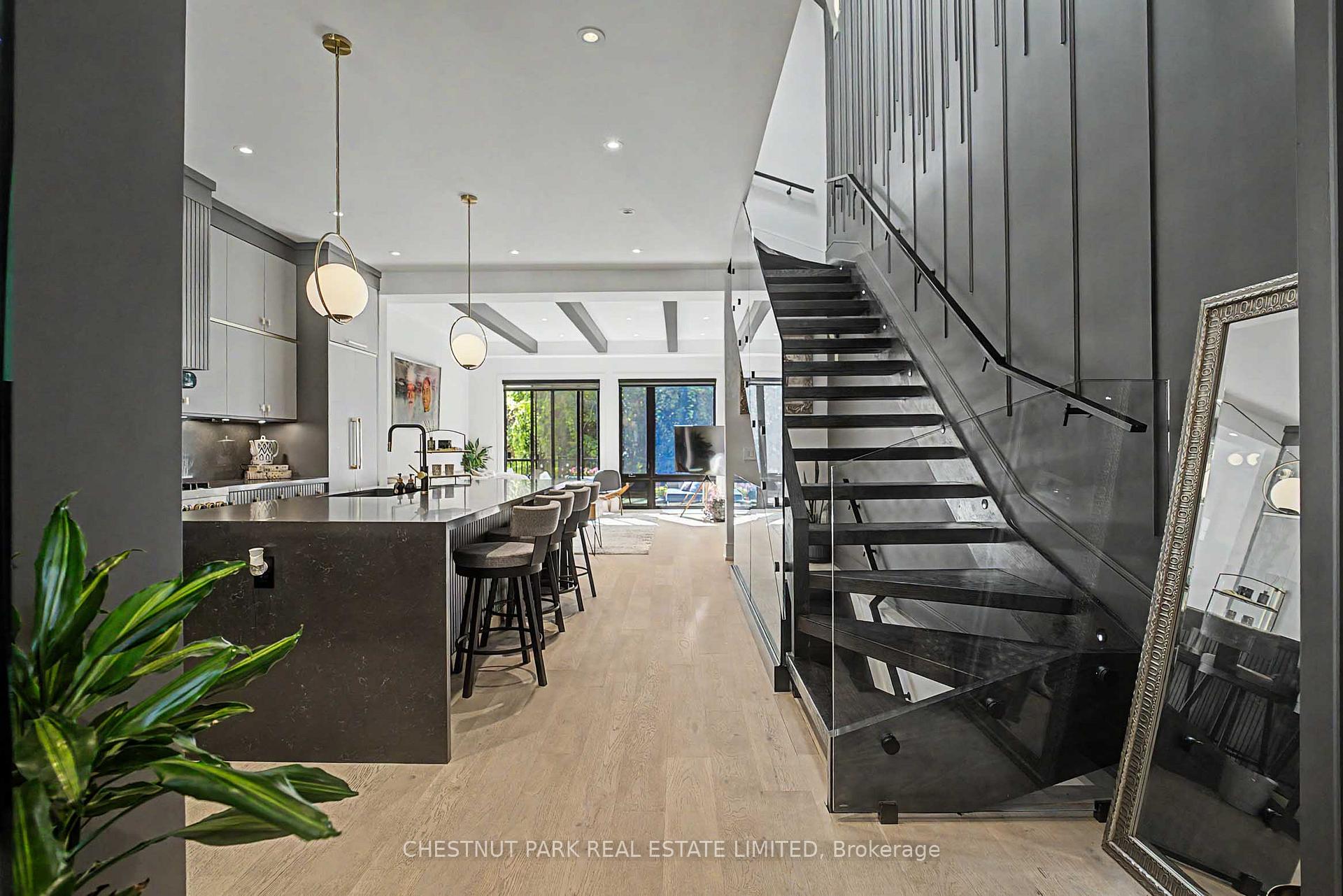 150 Sheldon Avenue, Toronto