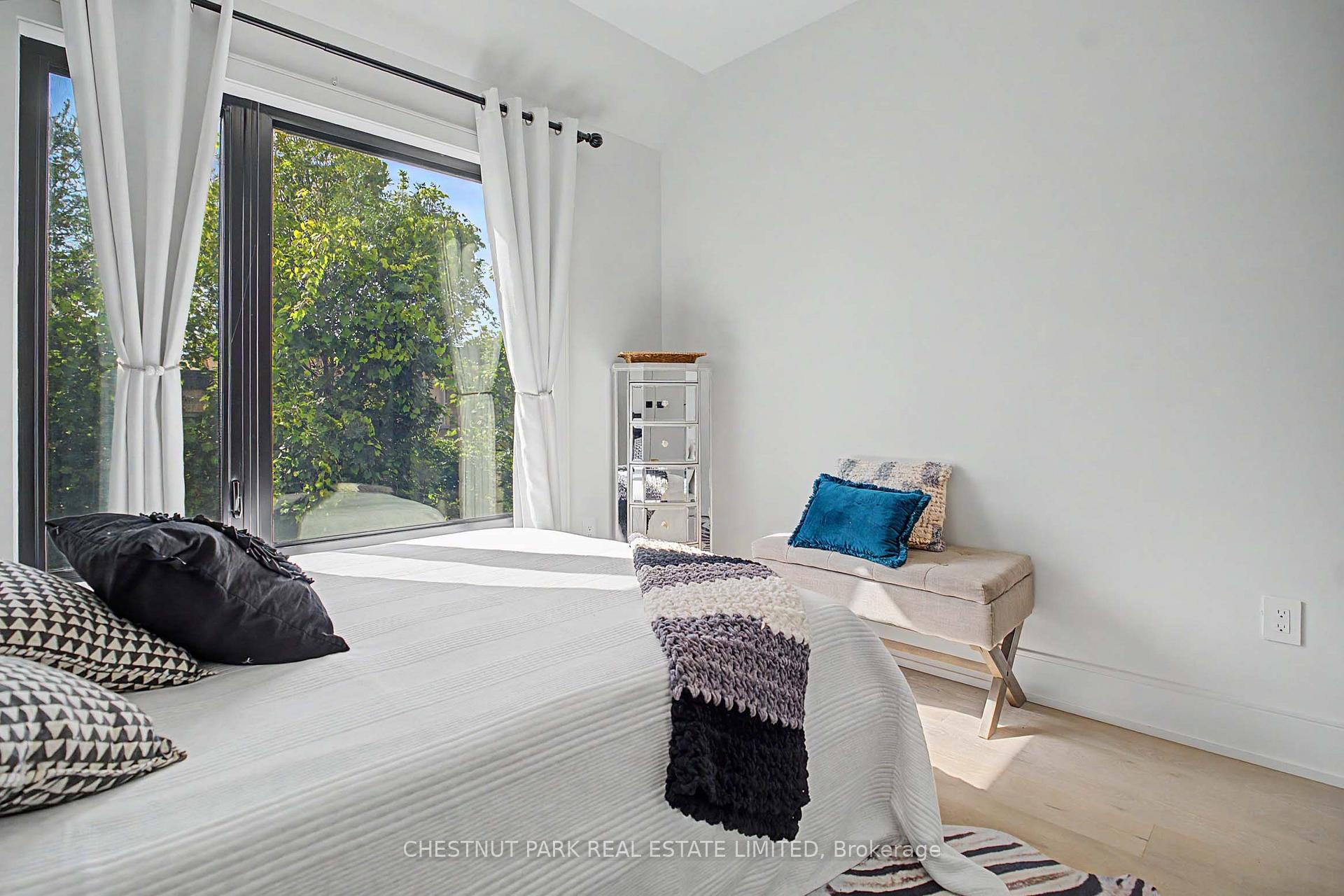 150 Sheldon Avenue, Toronto