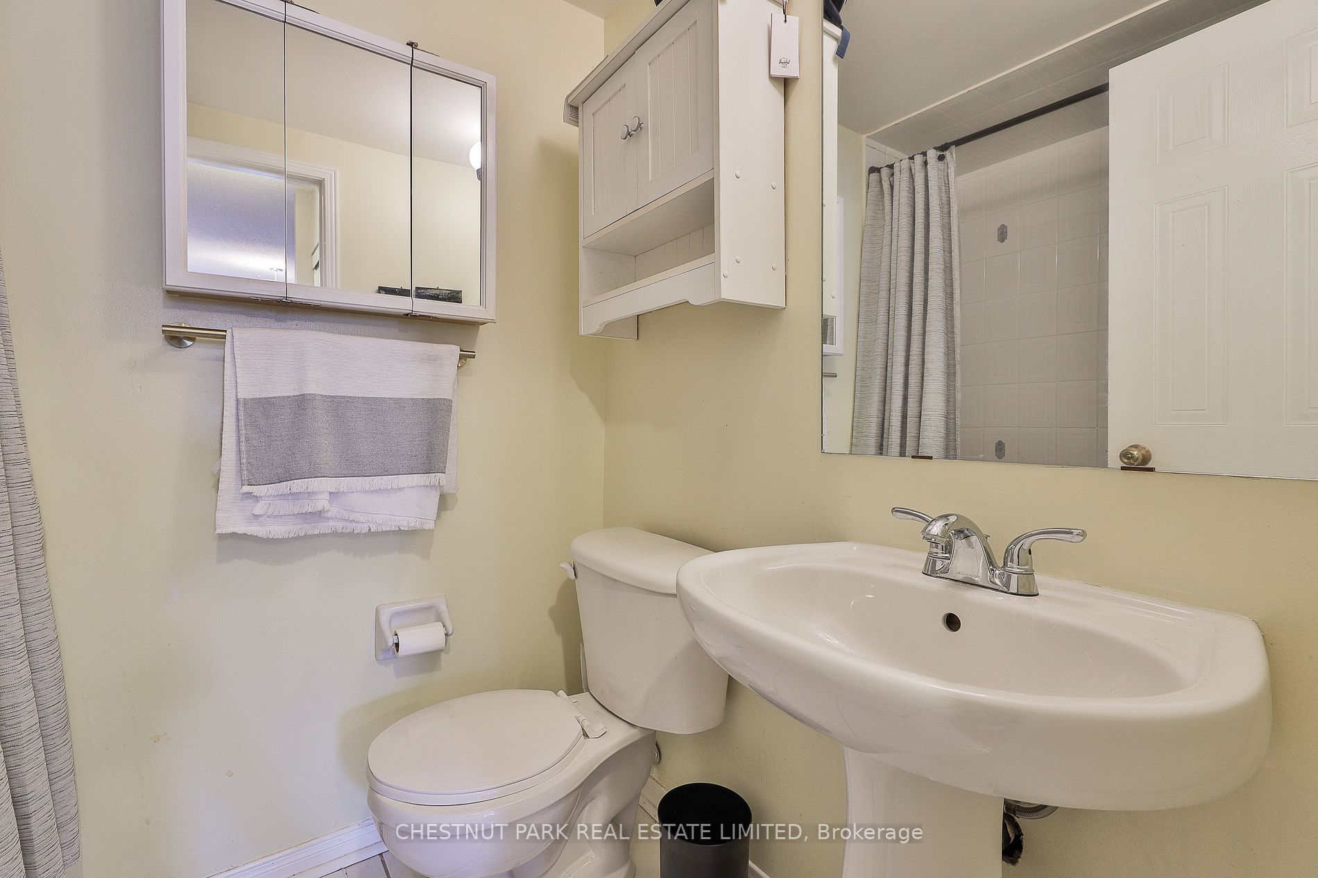 760 Lawrence Ave W Unit: 139