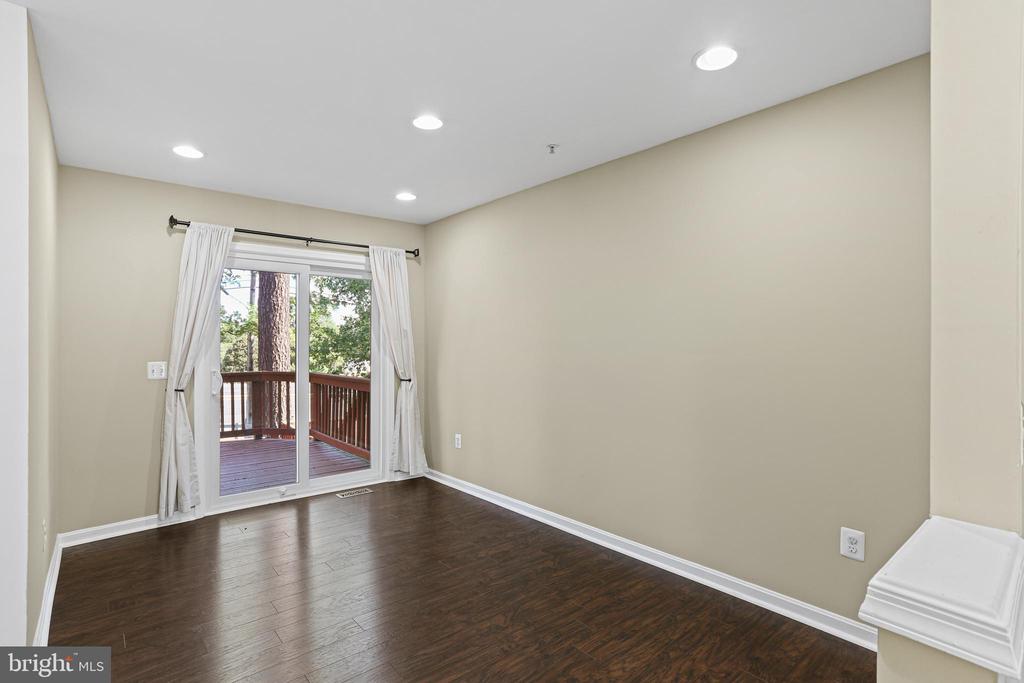 662 HOWARDS LOOP