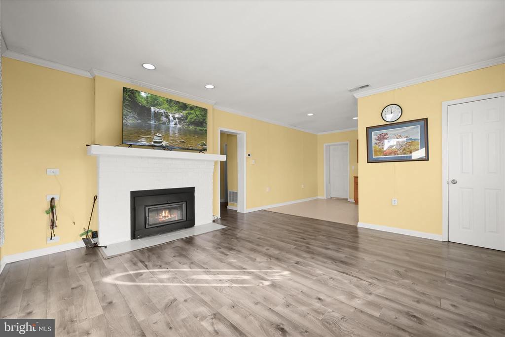 1639 ELKRIDGE DRIVE