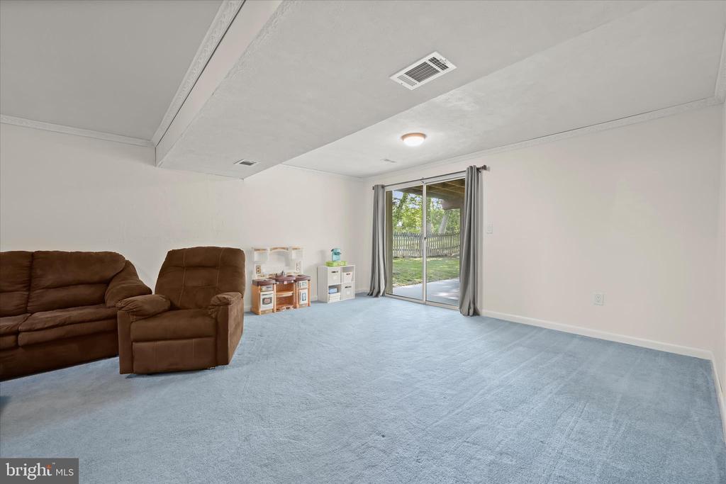 7533 Lemon Tree Ct