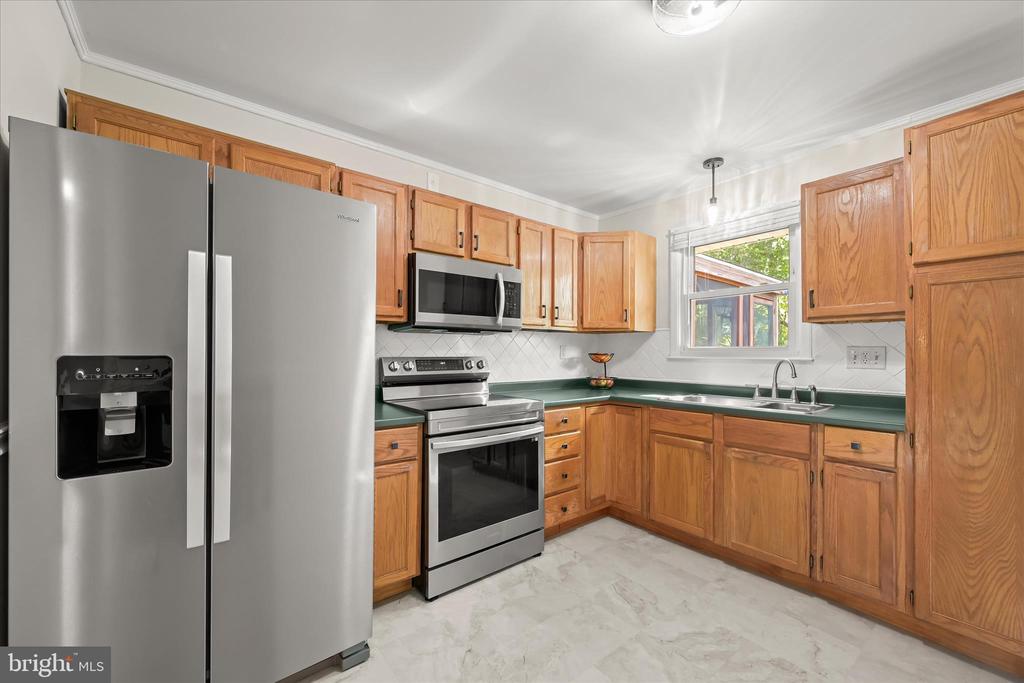 7533 Lemon Tree Ct