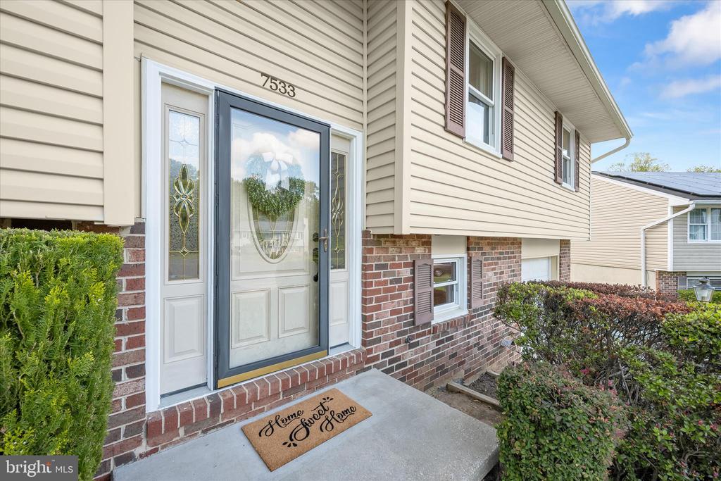 7533 Lemon Tree Ct