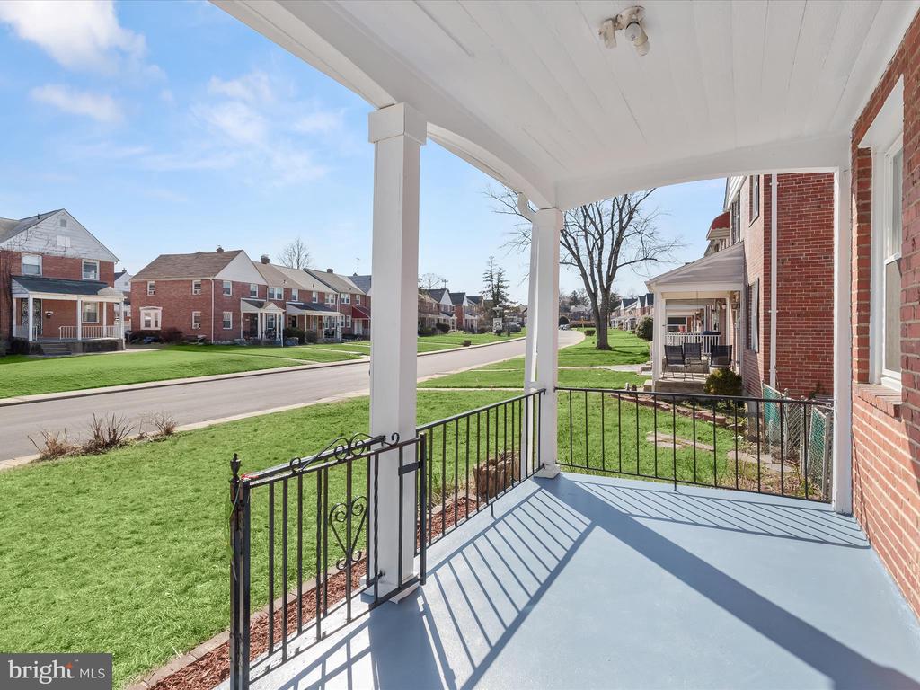 1350 PENTWOOD RD