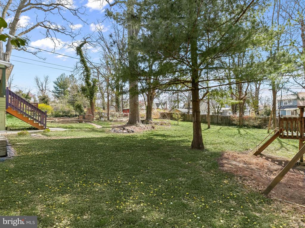 3101 WOODHOME AVE
