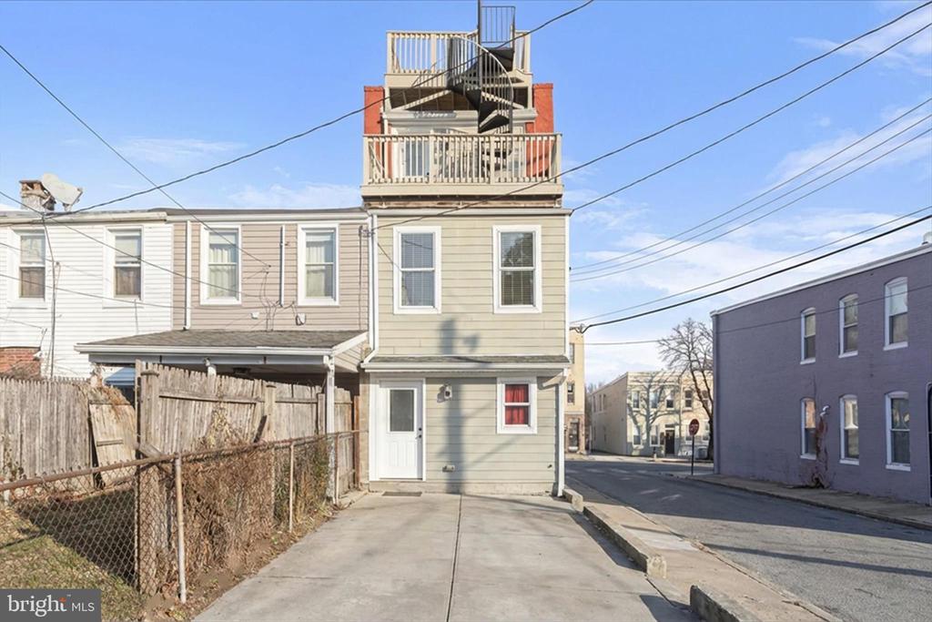 3000 KESWICK ROAD