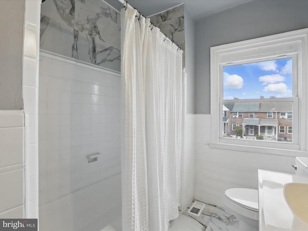 1317 PENTWOOD ROAD