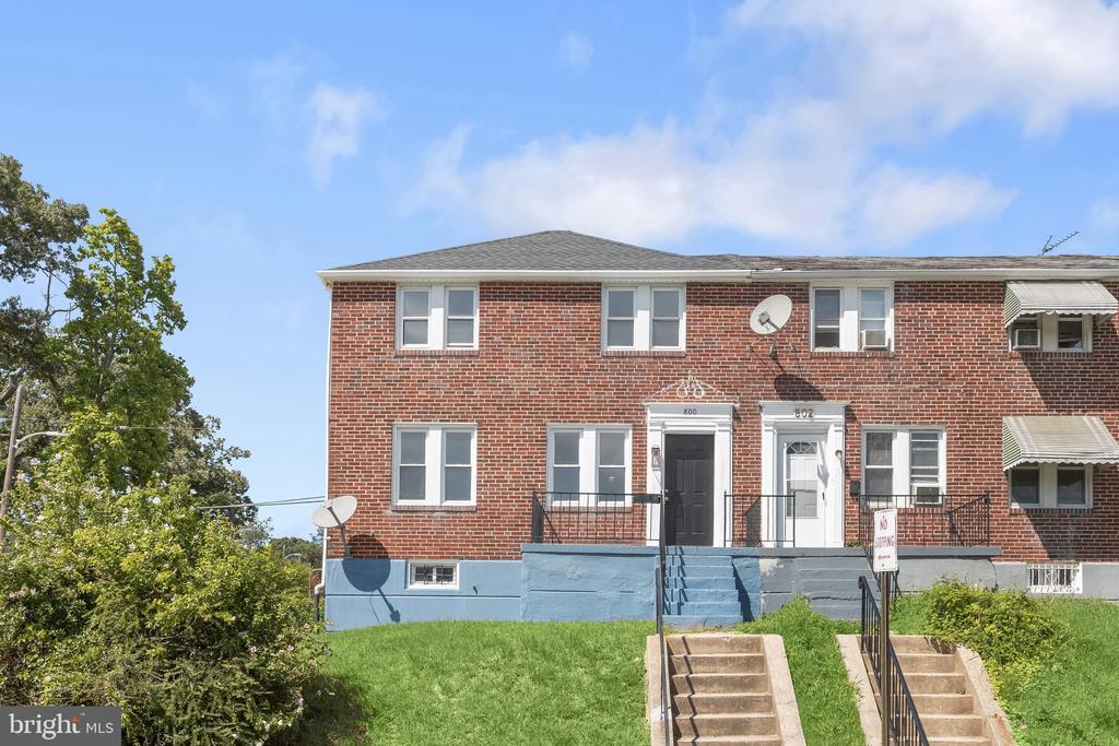 800 RADNOR AVENUE