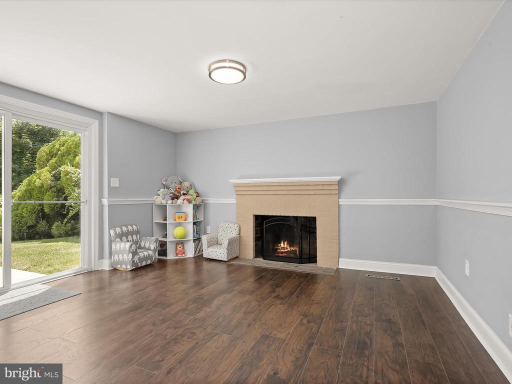 221 MEADOWVALE ROAD
