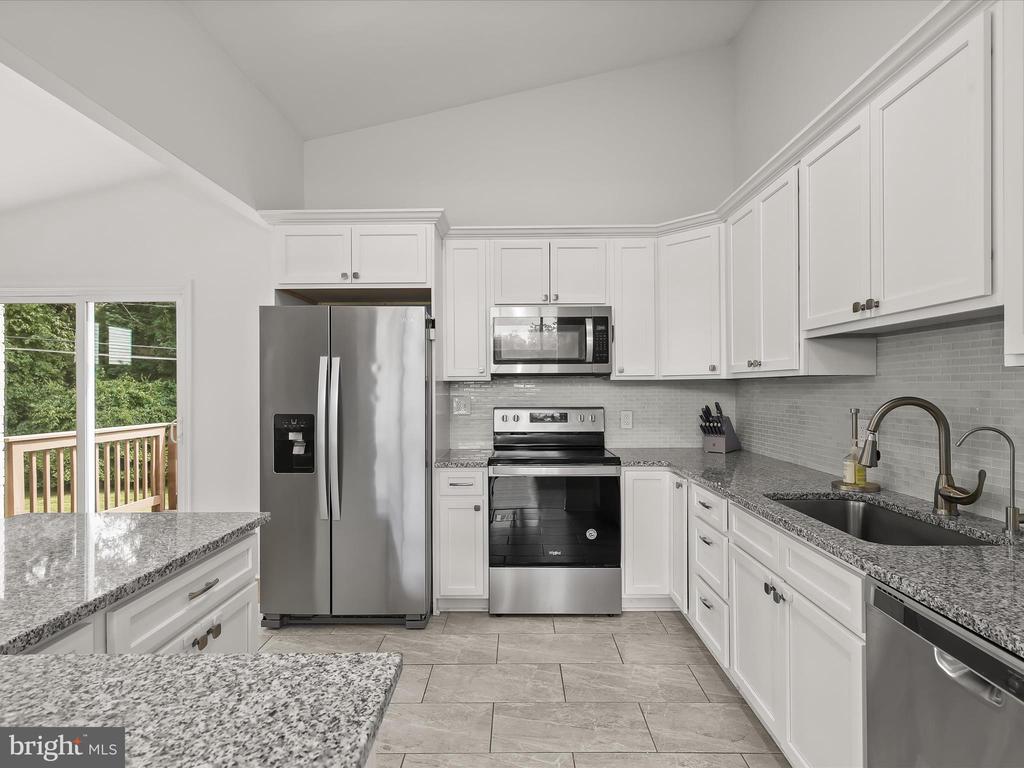 221 MEADOWVALE ROAD