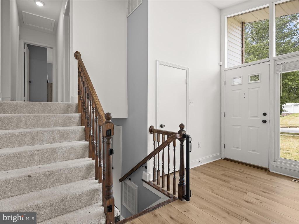 221 MEADOWVALE ROAD