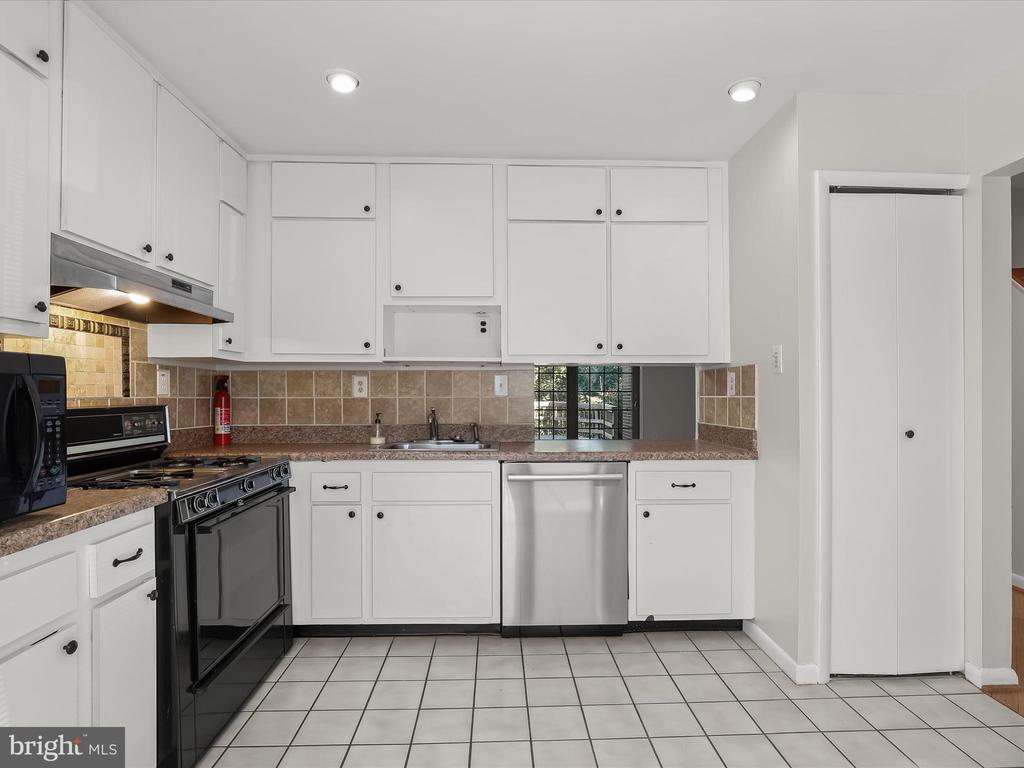 20 PINE BARK CT #20