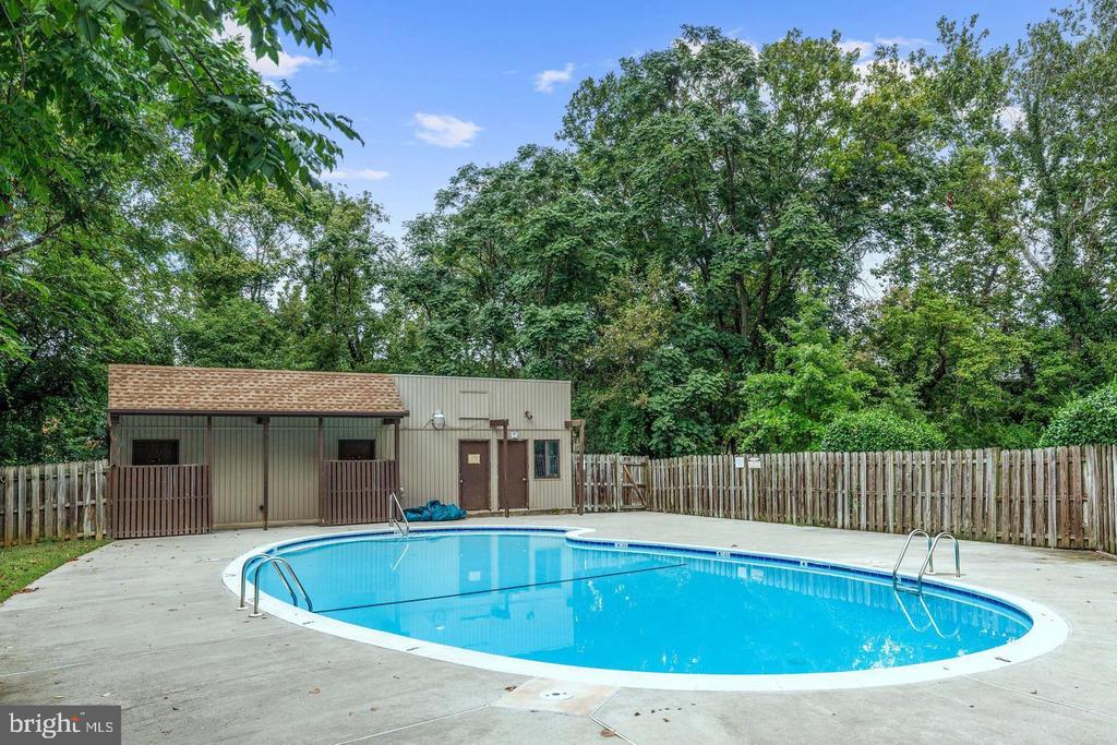20 PINE BARK CT #20