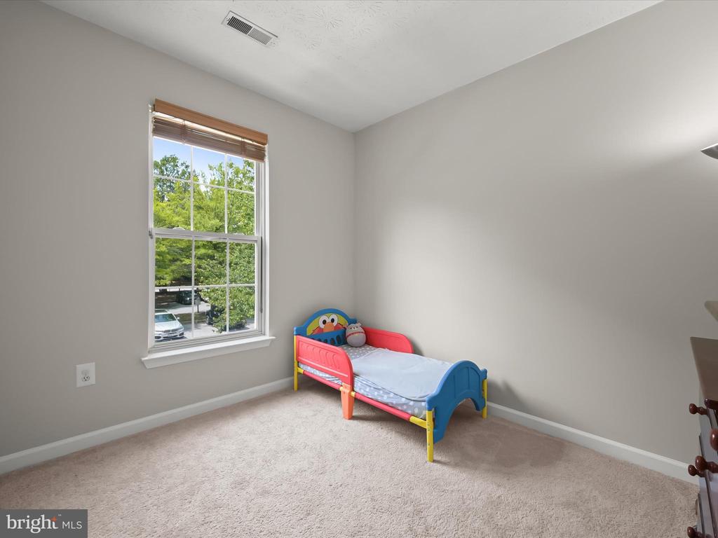21 MILKWOOD COURT