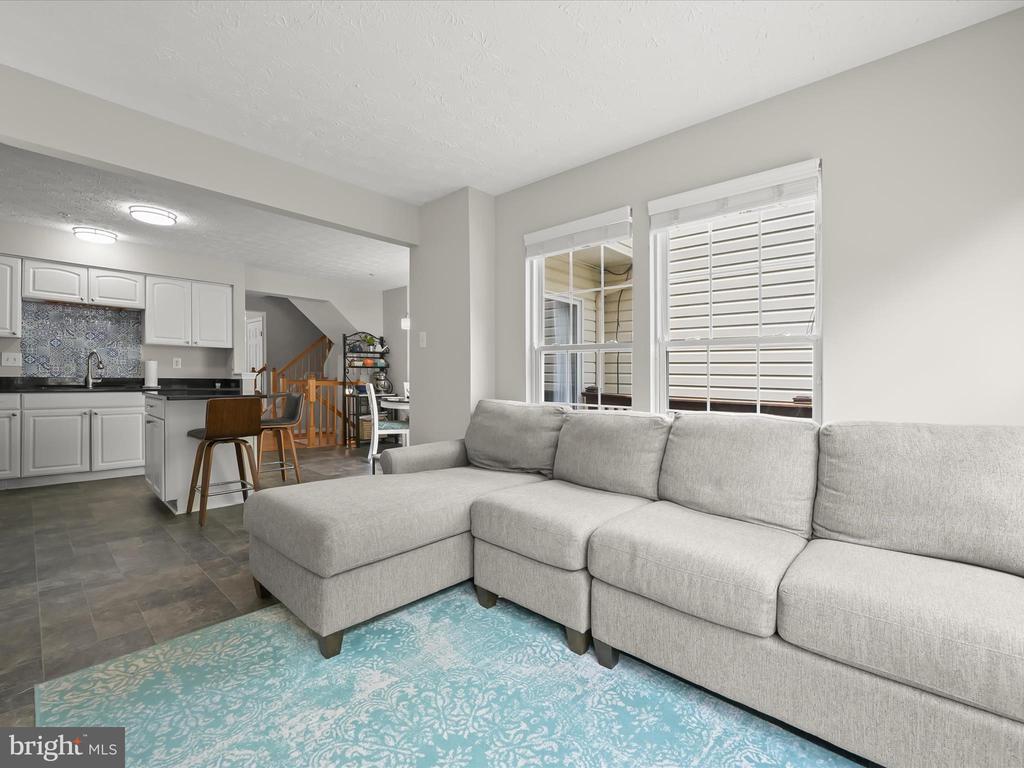 21 MILKWOOD COURT