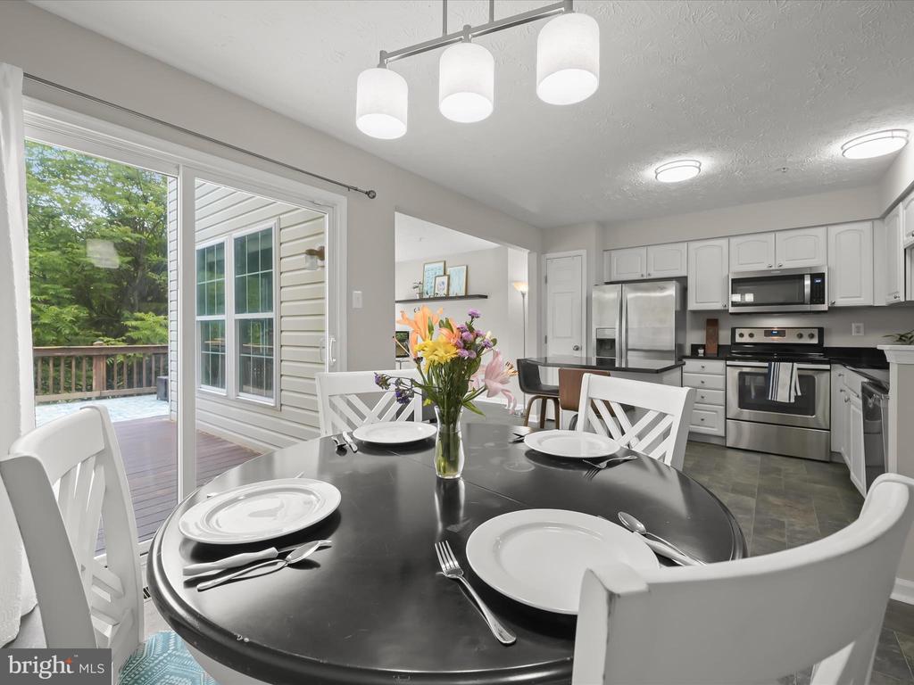 21 MILKWOOD COURT