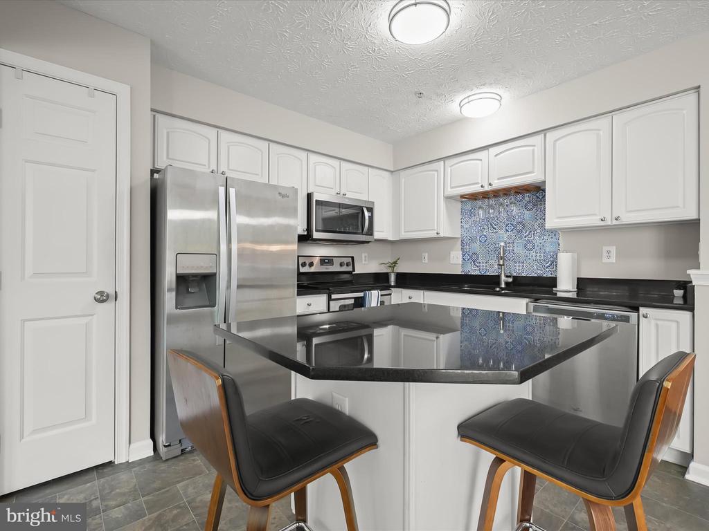 21 MILKWOOD COURT