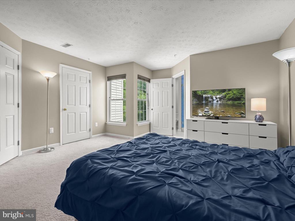 21 MILKWOOD COURT