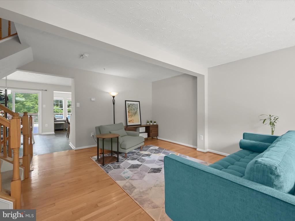 21 MILKWOOD COURT