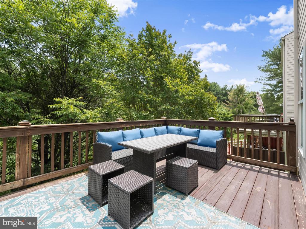 21 MILKWOOD COURT