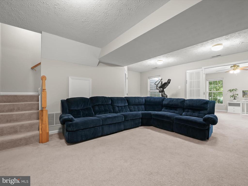 21 MILKWOOD COURT