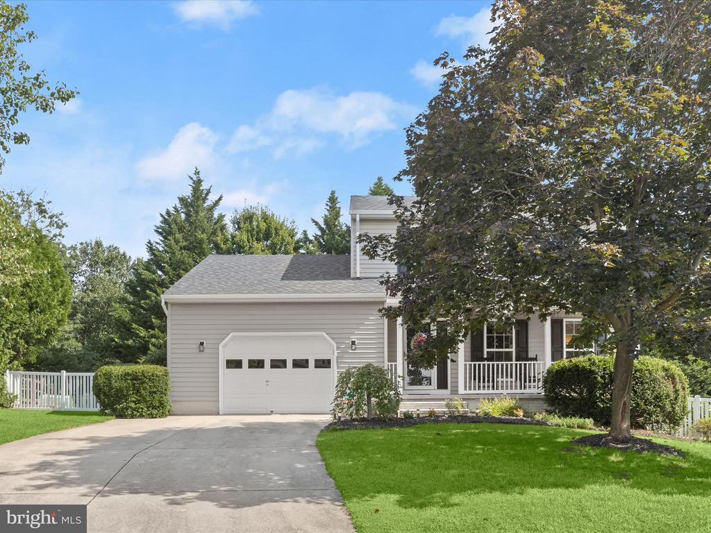 856 MARGO CT