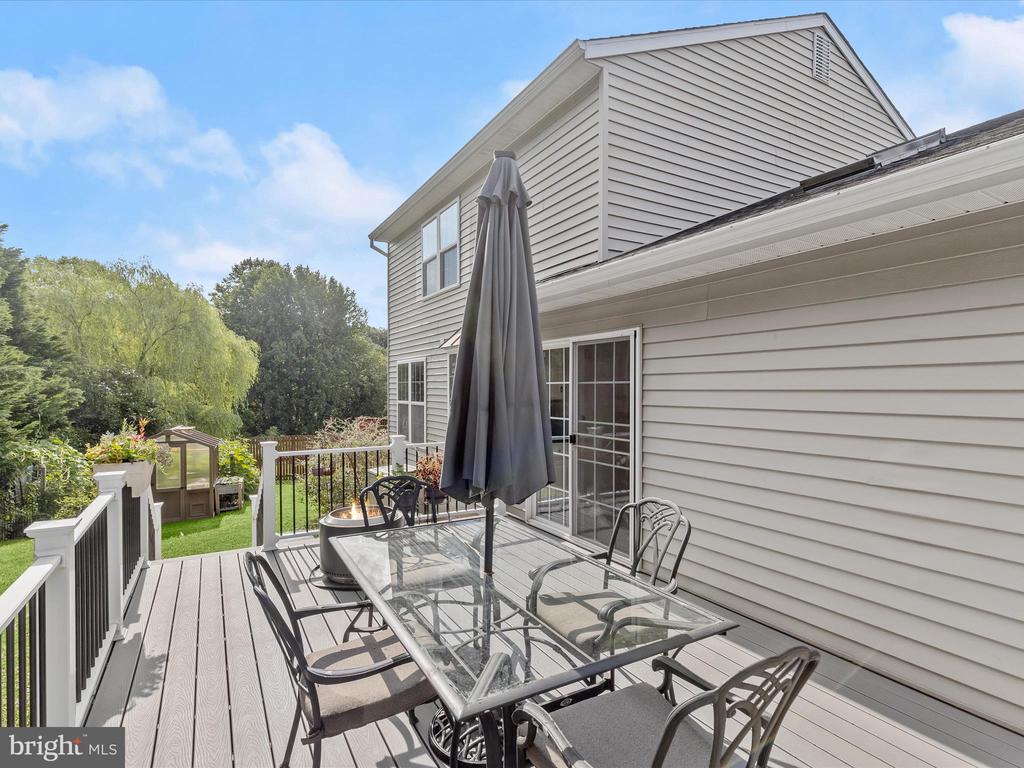 856 MARGO CT