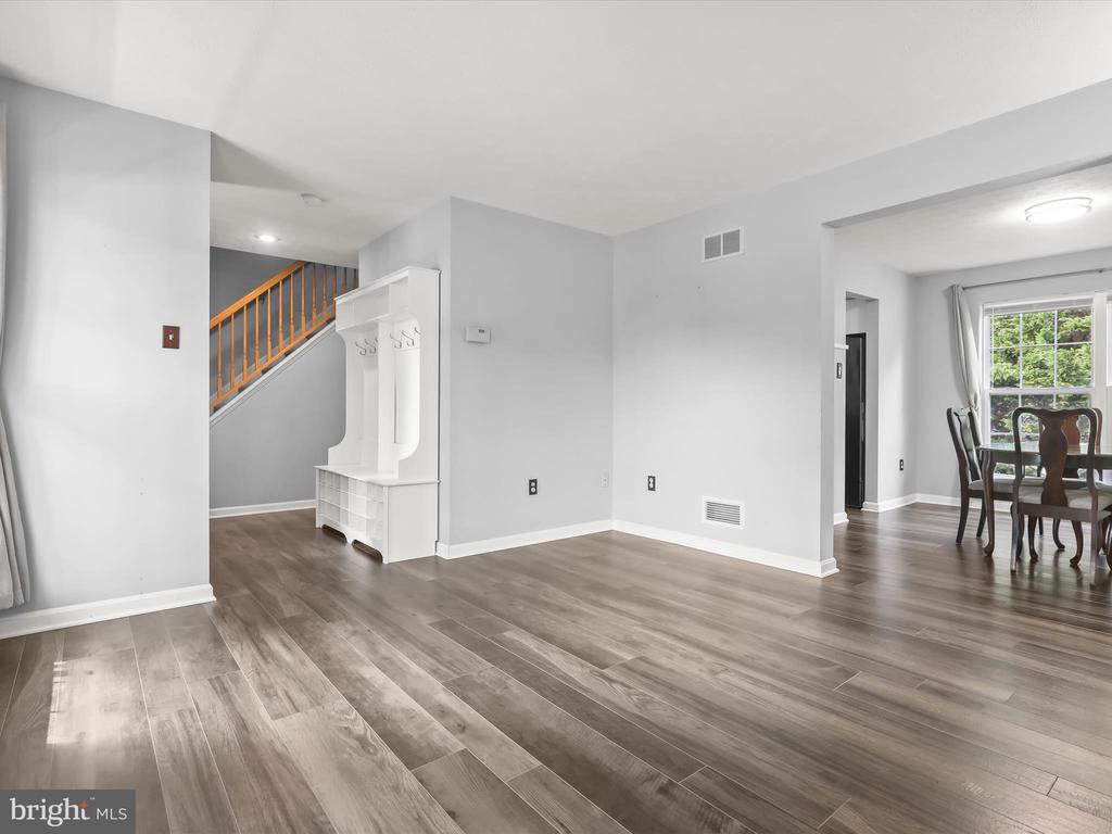 856 MARGO CT