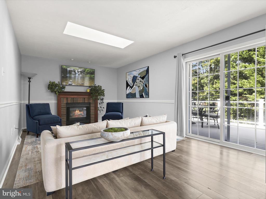 856 MARGO CT