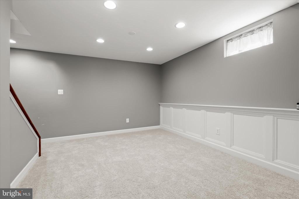 1203 KINGSBRIDGE TERRACE