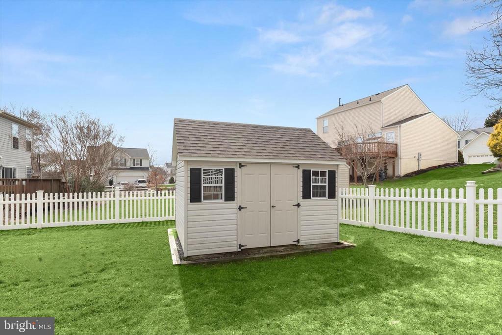 1203 KINGSBRIDGE TERRACE