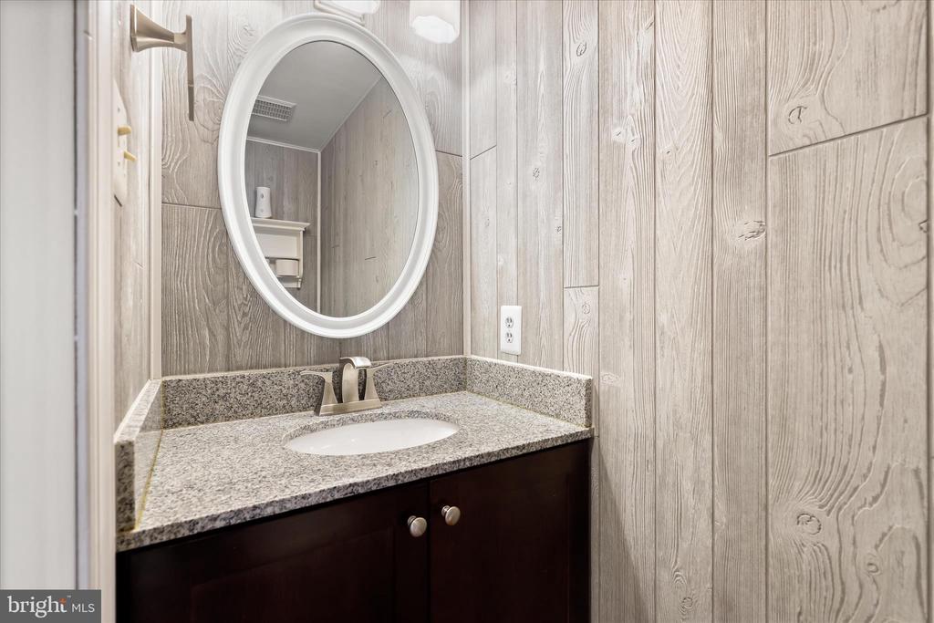 6312 WHITE CEDAR COURT
