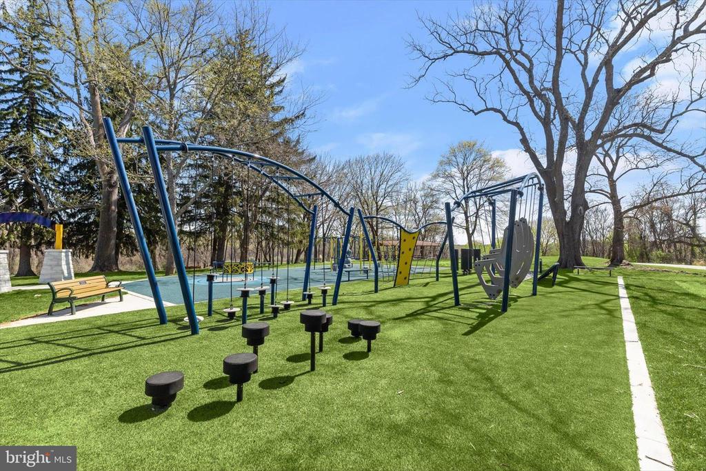 6312 WHITE CEDAR COURT