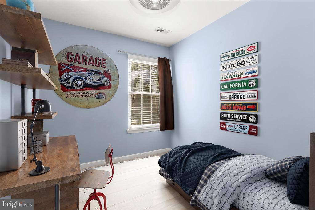6312 WHITE CEDAR COURT