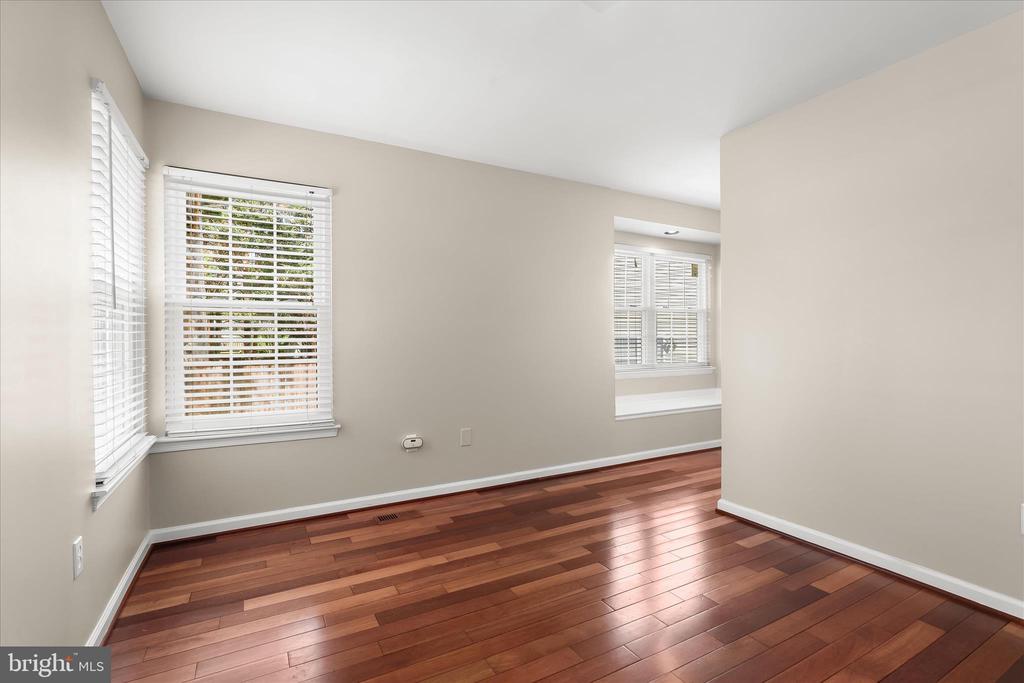 6312 WHITE CEDAR COURT