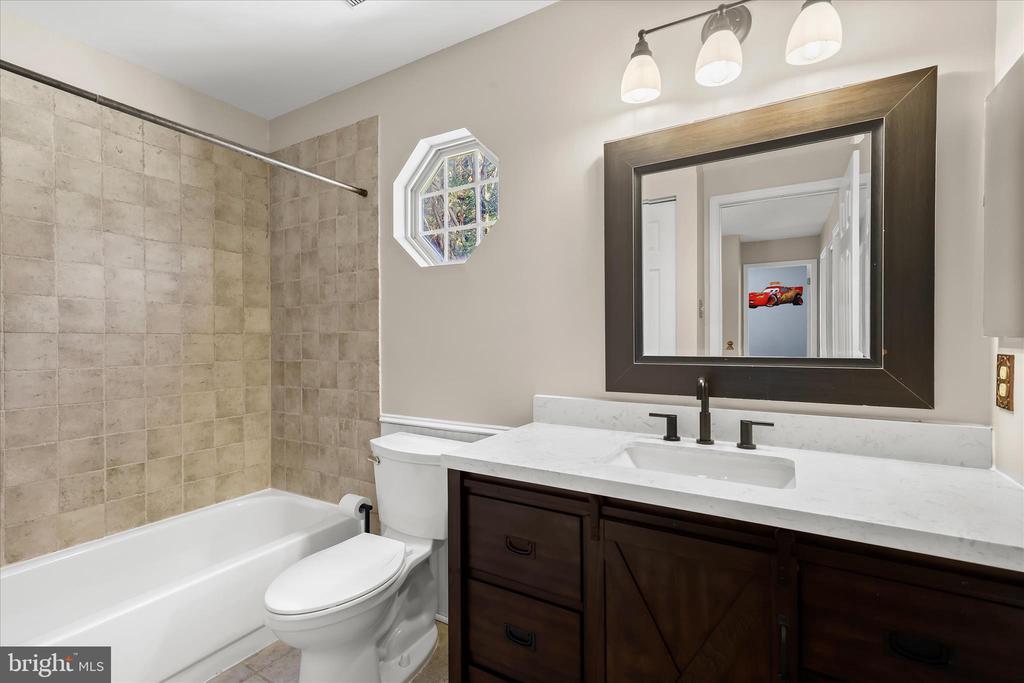 6312 WHITE CEDAR COURT